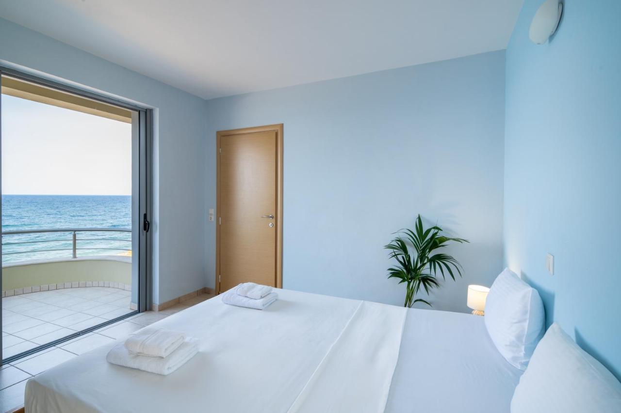 Spacious Beachfront Maisonettes With Stunning Views & A Private Beach Monemvasía Exterior foto