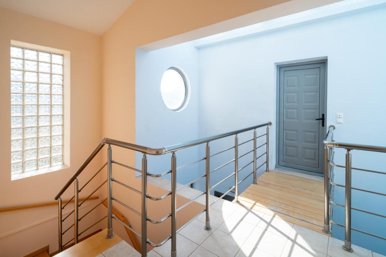 Spacious Beachfront Maisonettes With Stunning Views & A Private Beach Monemvasía Exterior foto